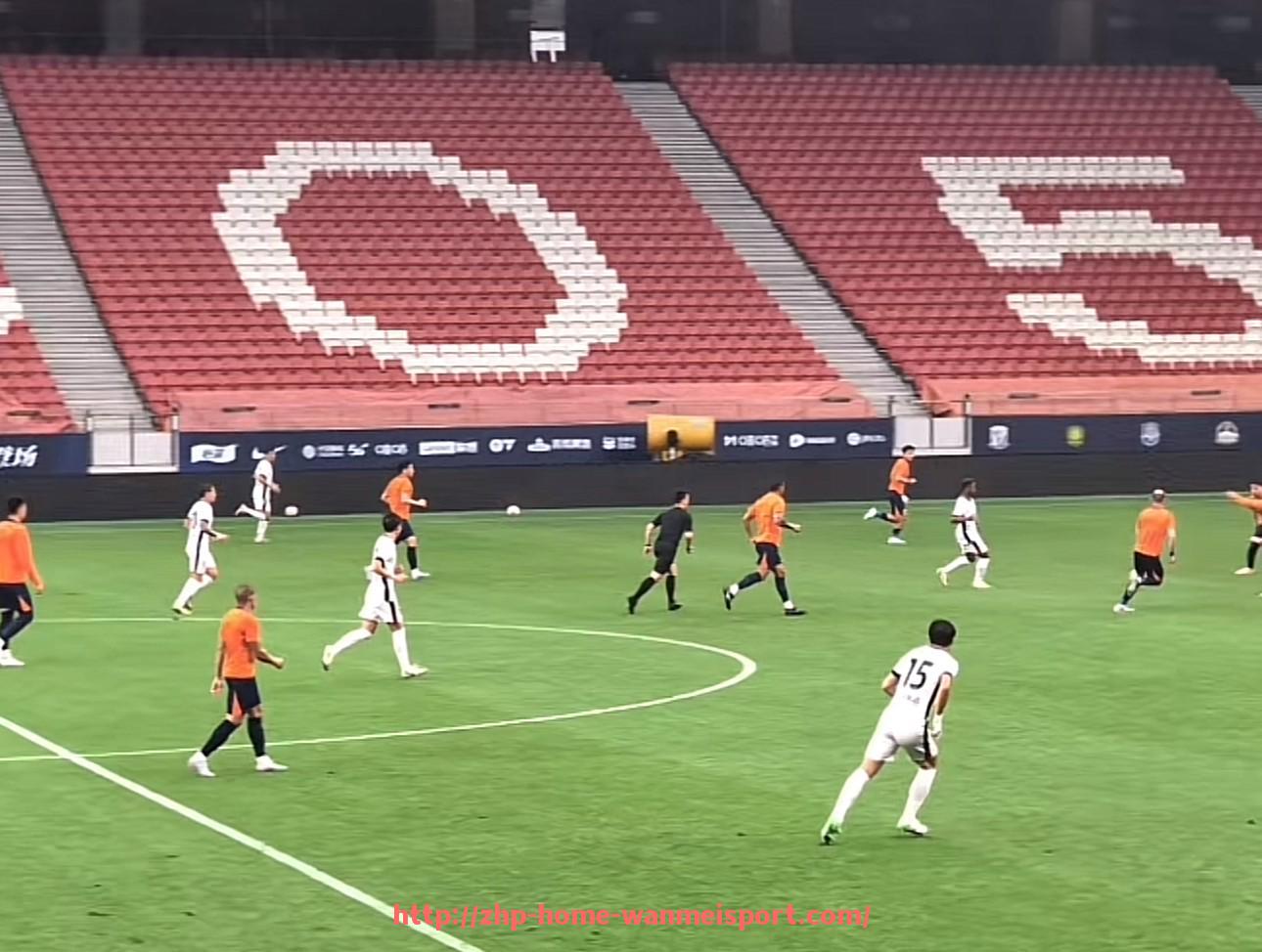 完美体育官方网站-梅西在客场对英超球队的进球精彩瞬间回顾